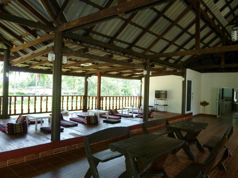 Hin Bhai Resort Chaloklum Buitenkant foto
