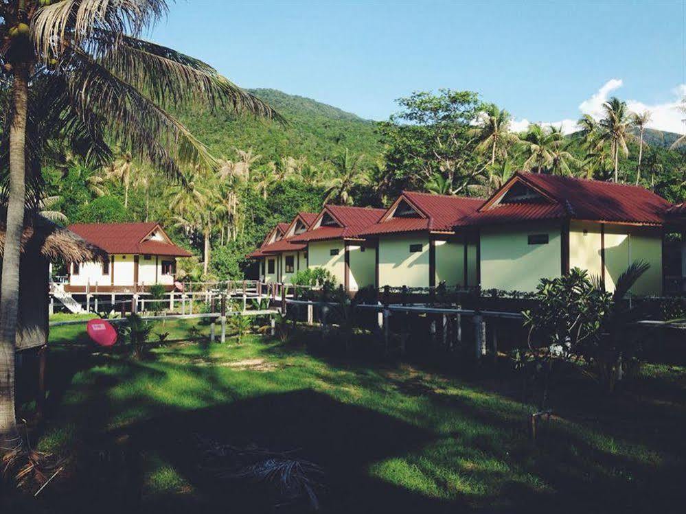 Hin Bhai Resort Chaloklum Buitenkant foto